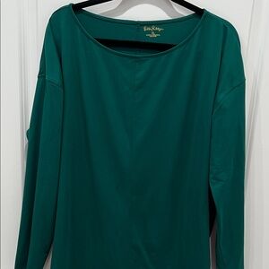 KARESSA NWT Lilly Pulitzer Evergreen  Long Sleeve Top. Never wore!  🩷